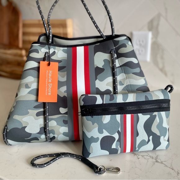 HAUTE SHORE Bags Nwt Haute Shore Neoprene Expandable Tote Set With
